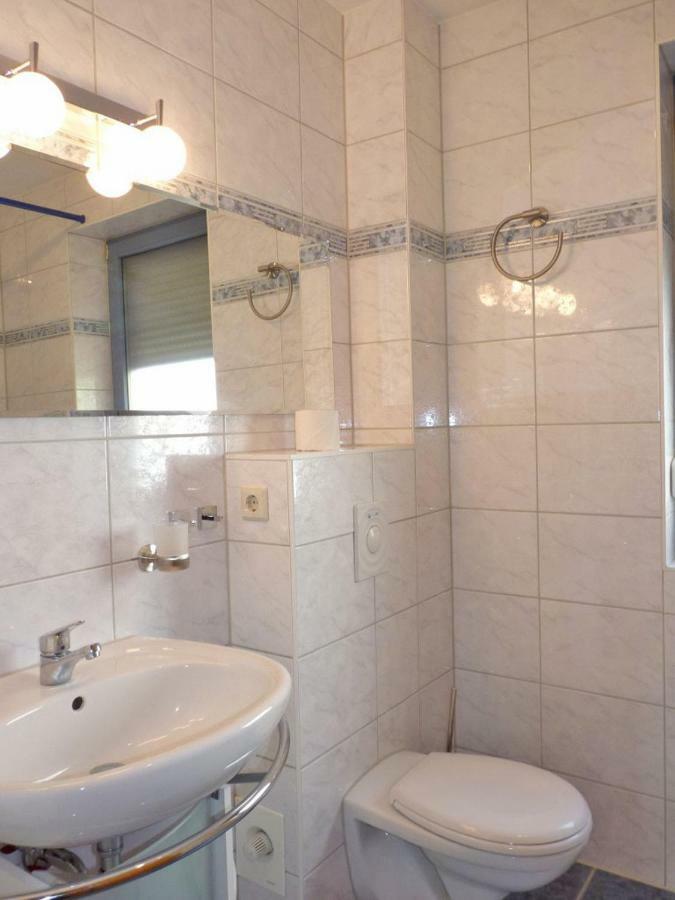 Ferienwohnung Zum Yachthafen Waren  Exteriör bild